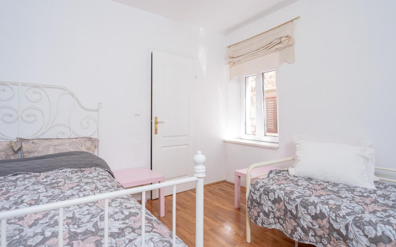 Harbourside Guesthouse Mandina - Zf Hvar Χβαρ Εξωτερικό φωτογραφία